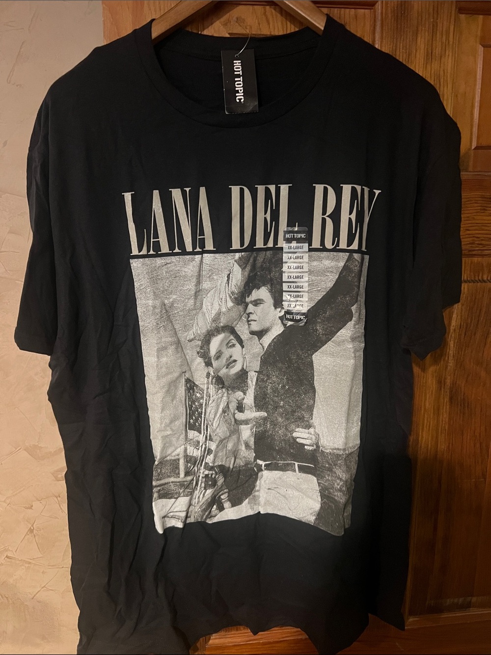 Hot Topic Black Lana Del Rey Photo Graphic Tee